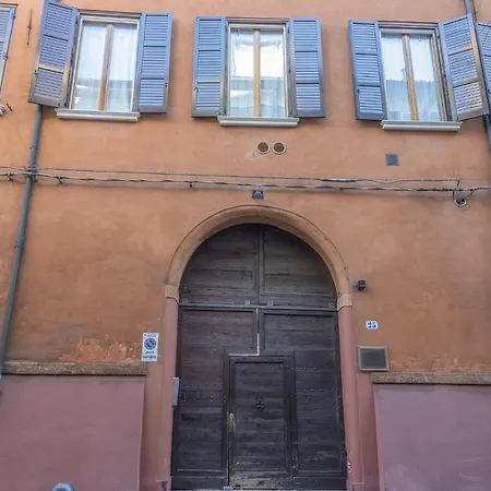 Apartment Central Cozy Ferrara